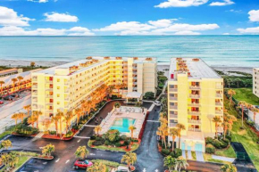 Sandcastles 2br2ba Cocoa Beach Ocean Views!